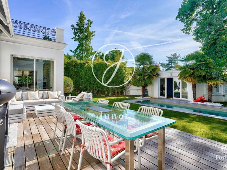 Maison Le Vésinet - 5 chambres - 405m²