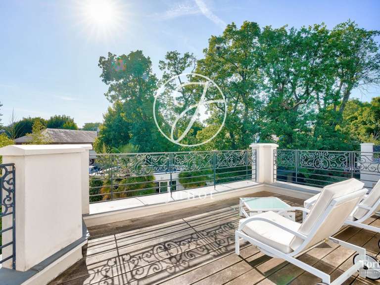 Maison Le Vésinet - 5 chambres - 405m²