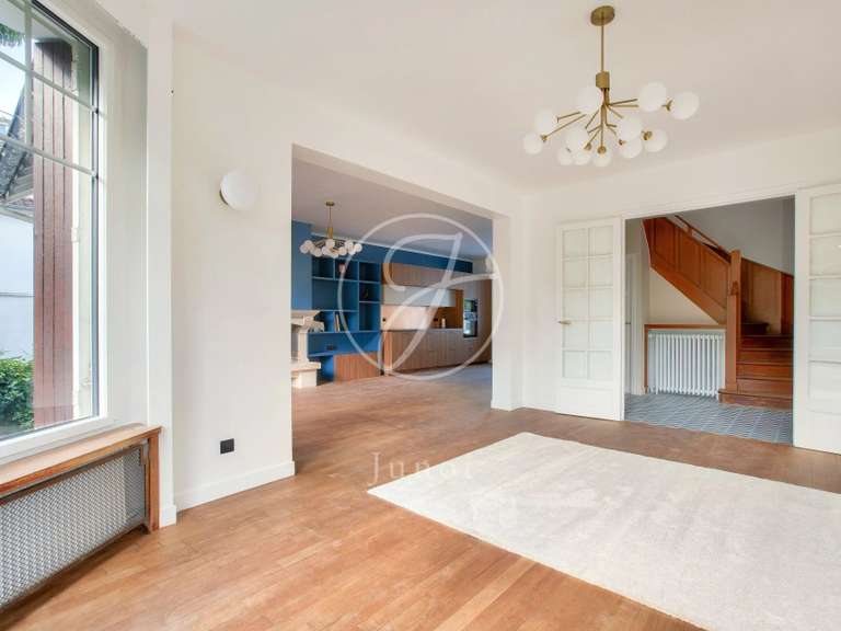 Maison Le Vésinet - 5 chambres - 278m²