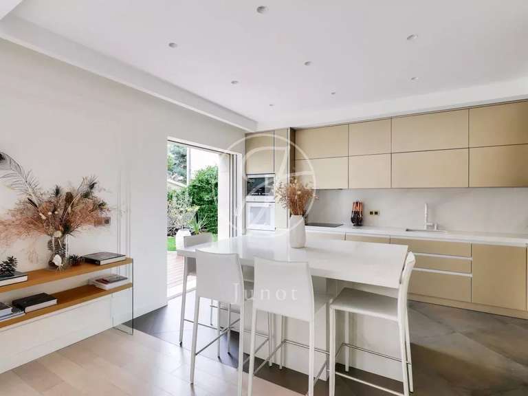 House Le Vésinet - 5 bedrooms - 276m²