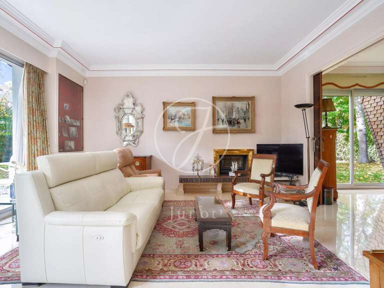 Maison Le Vésinet - 6 chambres - 339m²