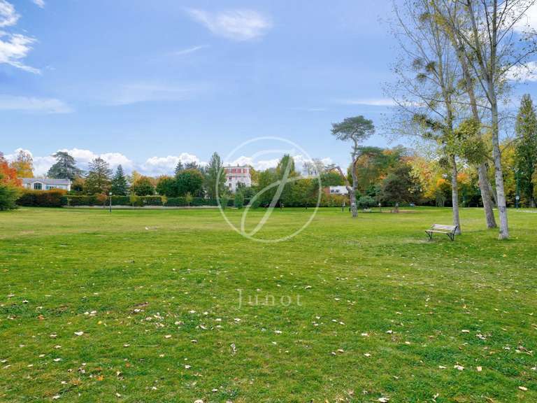 Maison Le Vésinet - 6 chambres - 339m²