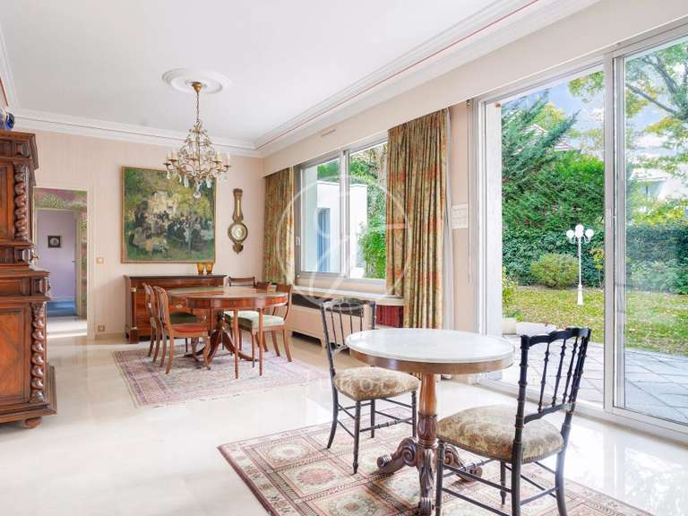 Maison Le Vésinet - 6 chambres - 339m²