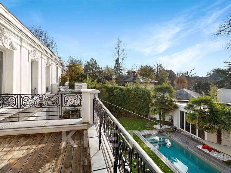 Maison Le Vésinet - 5 chambres - 405m²