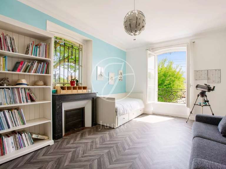 House Le Vésinet - 7 bedrooms - 561m²