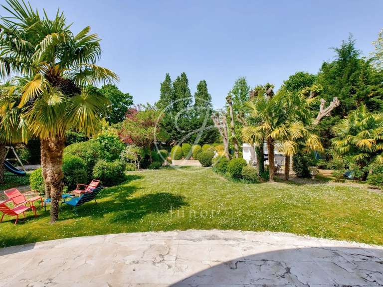 House Le Vésinet - 7 bedrooms - 561m²