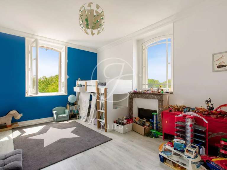 House Le Vésinet - 7 bedrooms - 561m²