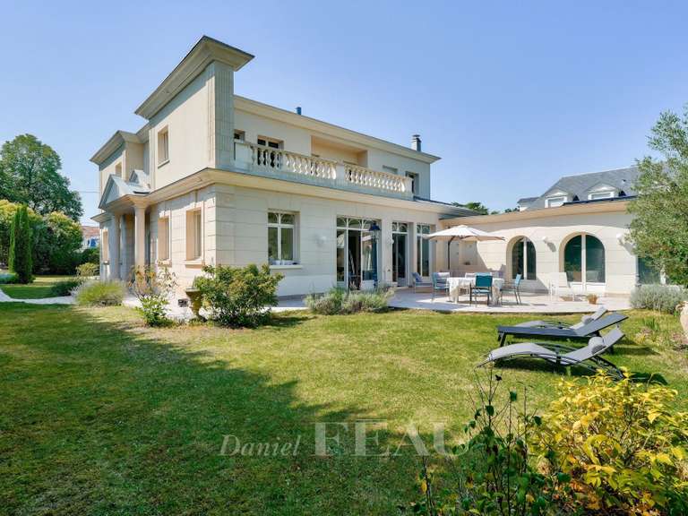 Maison Le Vésinet - 4 chambres - 316m²