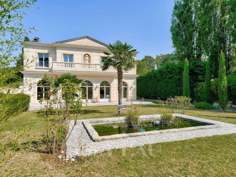 Maison Le Vésinet - 4 chambres - 316m²