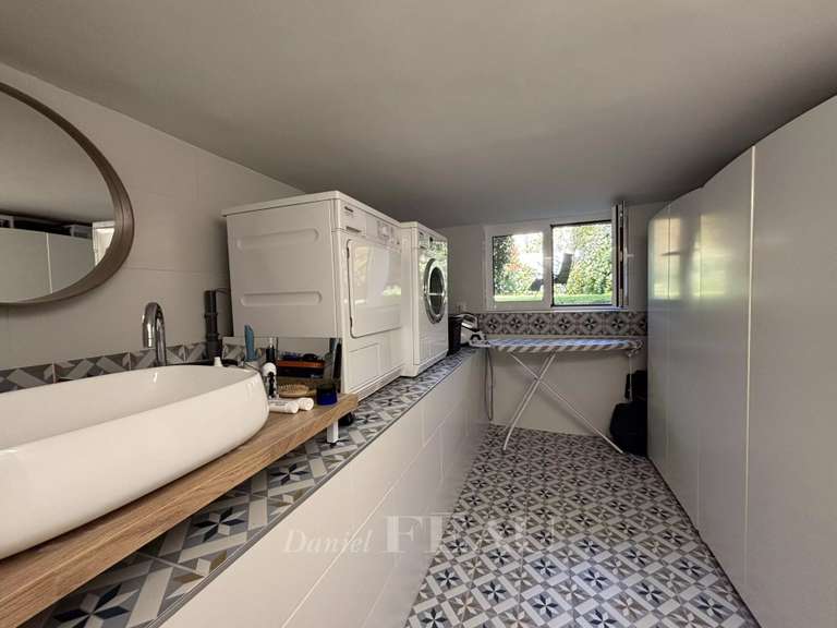 Maison Le Vésinet - 5 chambres - 195m²