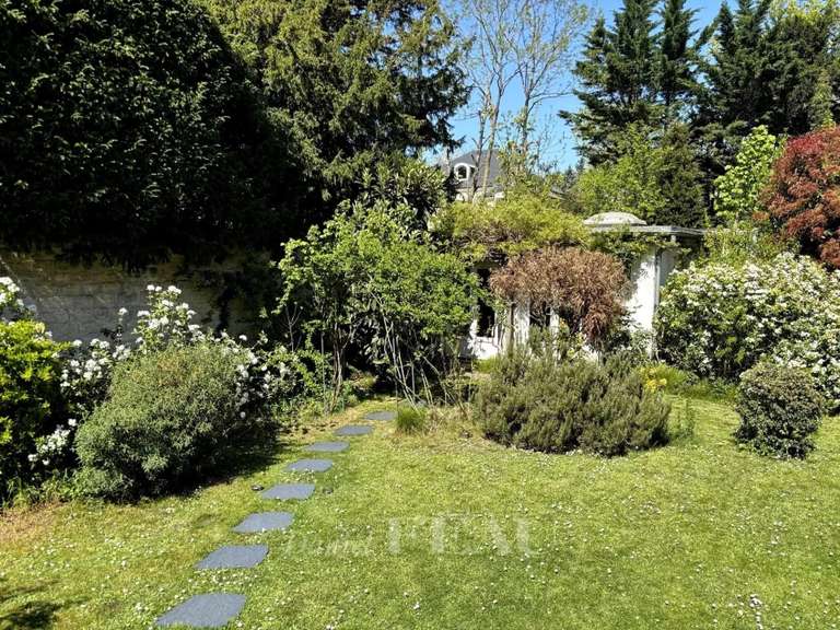 Maison Le Vésinet - 5 chambres - 195m²