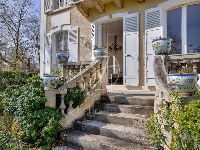 Maison Le Vésinet - 10 chambres - 411m²