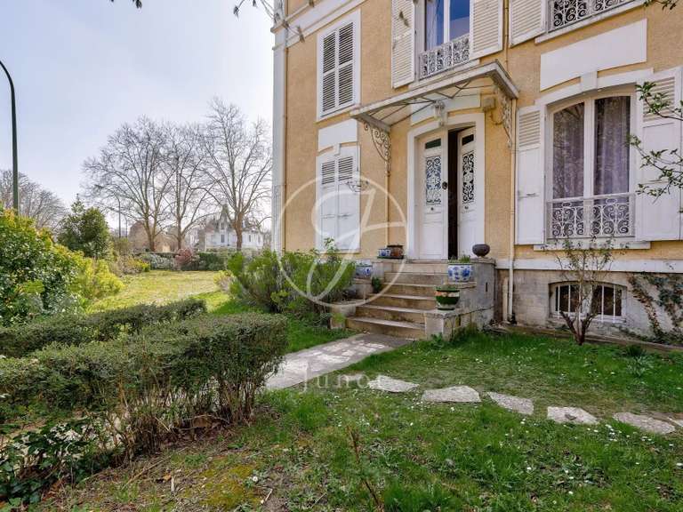 Maison Le Vésinet - 10 chambres - 411m²