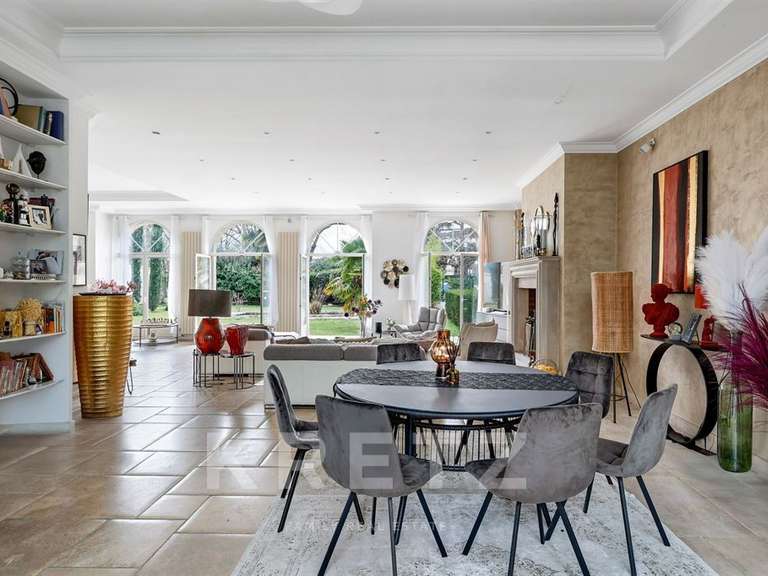 Maison Le Vésinet - 4 chambres - 380m²