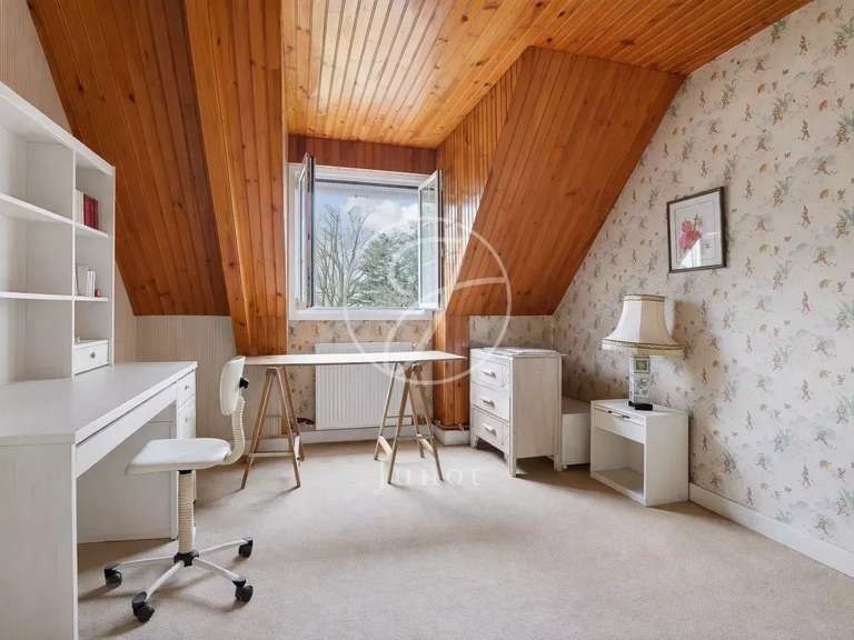 House Le Vésinet - 5 bedrooms - 270m²