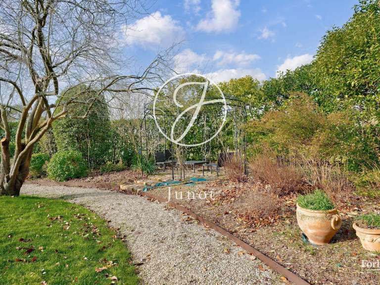 Maison Le Vésinet - 5 chambres - 244m²