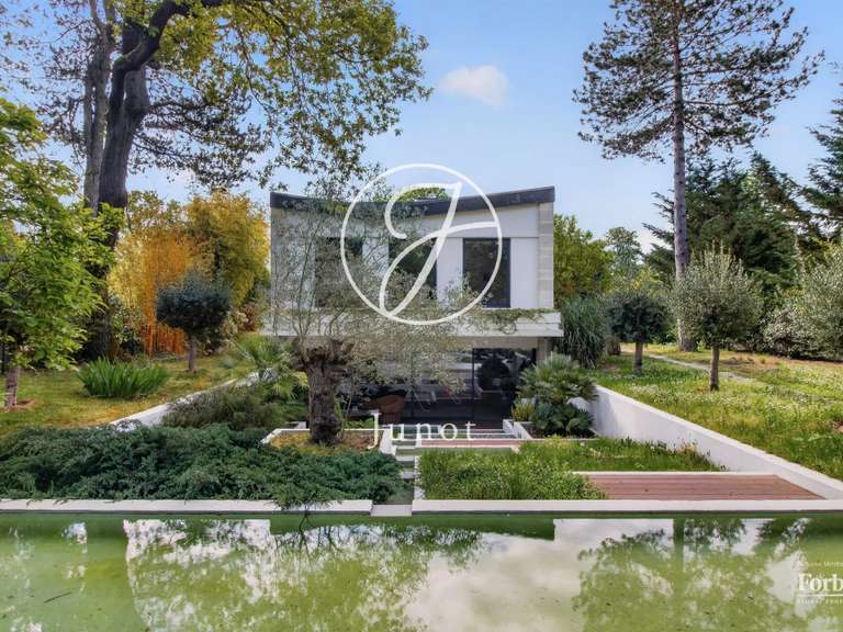 Maison Le Vésinet - 6 chambres - 361m²