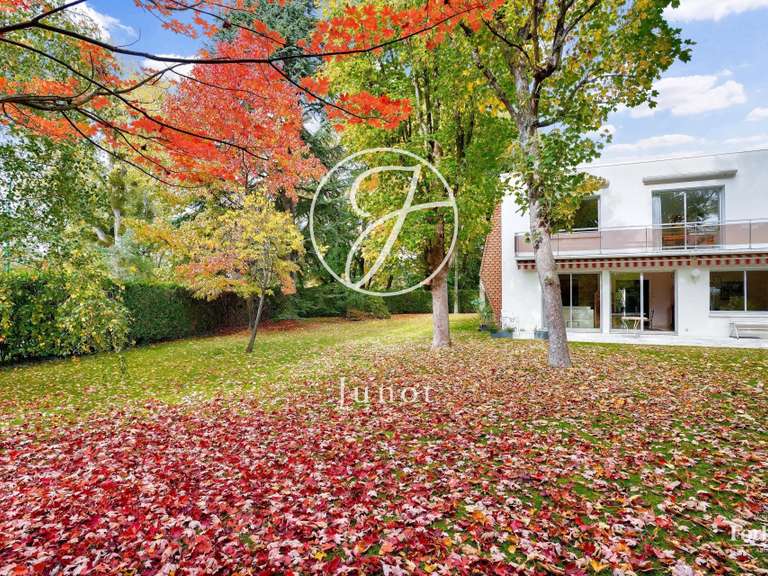 Maison Le Vésinet - 6 chambres - 339m²