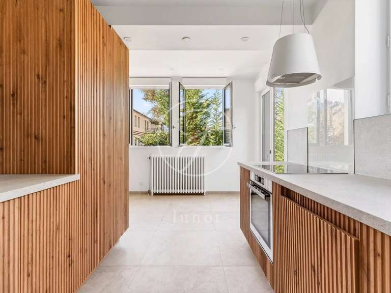 Maison Le Vésinet - 5 chambres - 166m²