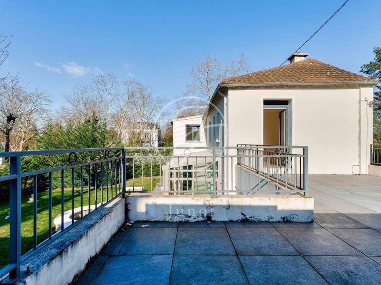 Maison Le Vésinet - 5 chambres - 166m²