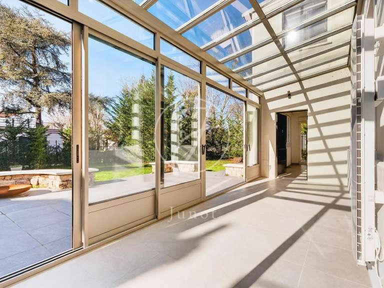 Maison Le Vésinet - 5 chambres - 166m²