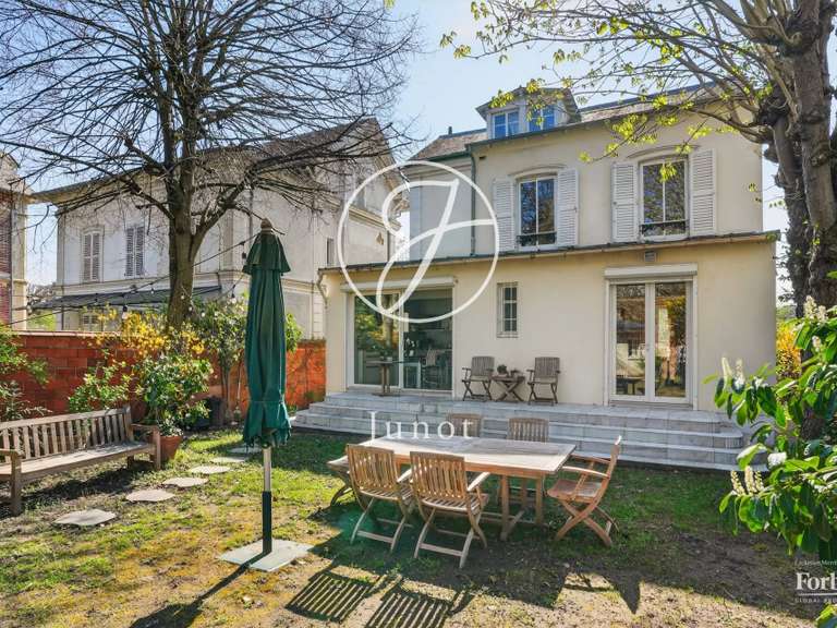 Maison Le Vésinet - 4 chambres - 224m²