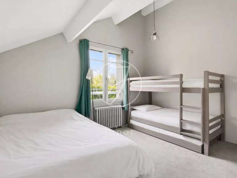 Maison Le Vésinet - 4 chambres - 257m²