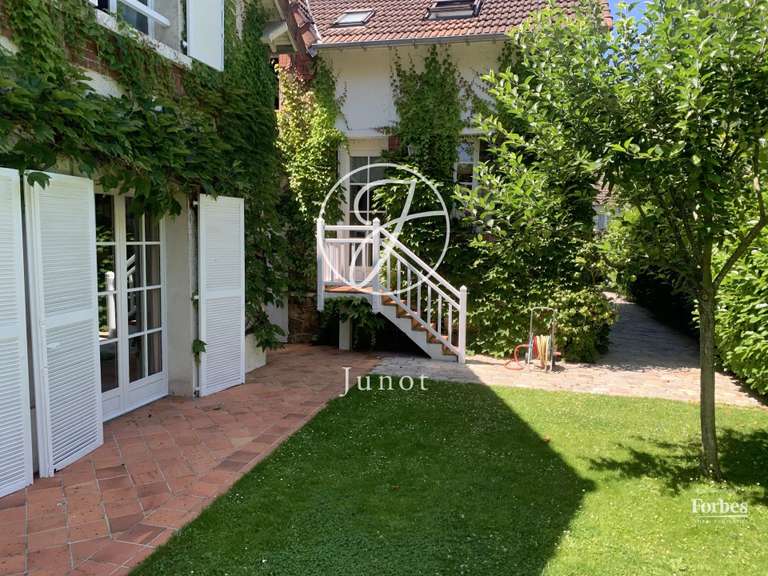 Maison Le Vésinet - 4 chambres - 257m²