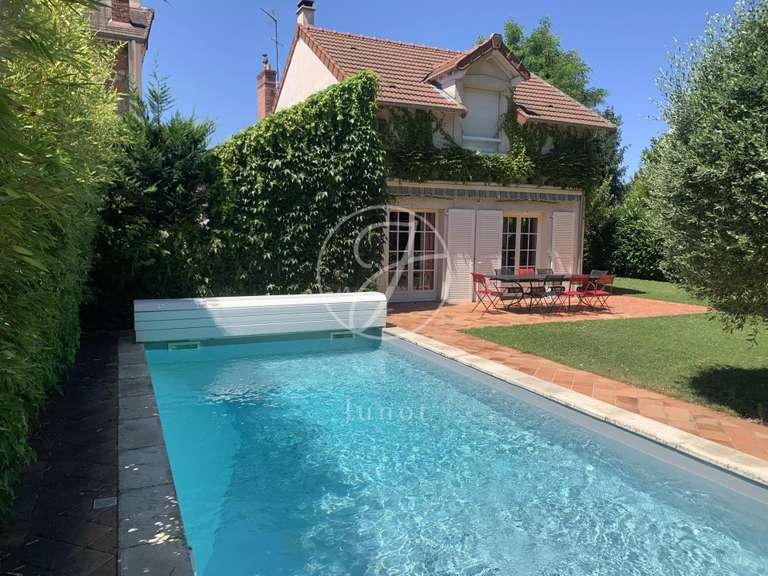 Maison Le Vésinet - 4 chambres - 257m²