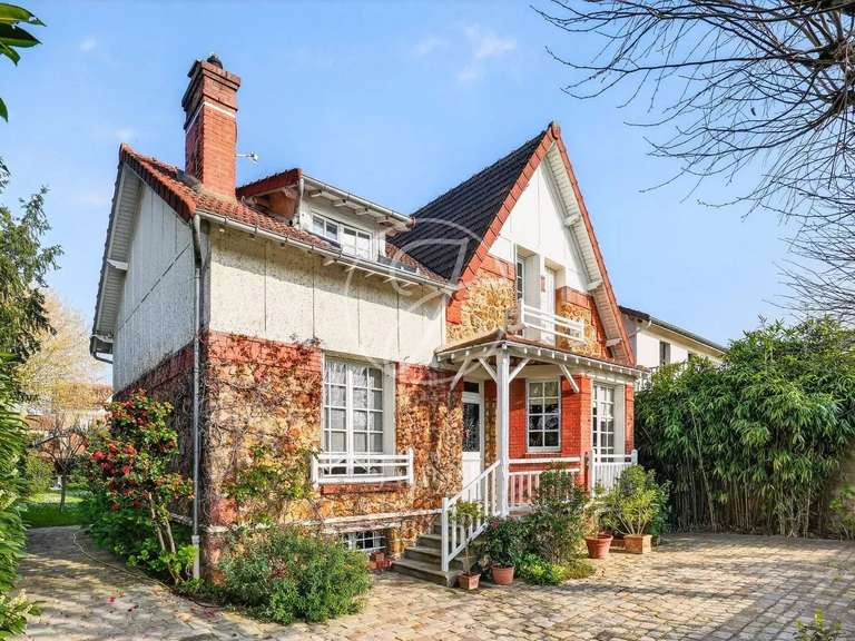 Maison Le Vésinet - 4 chambres - 257m²