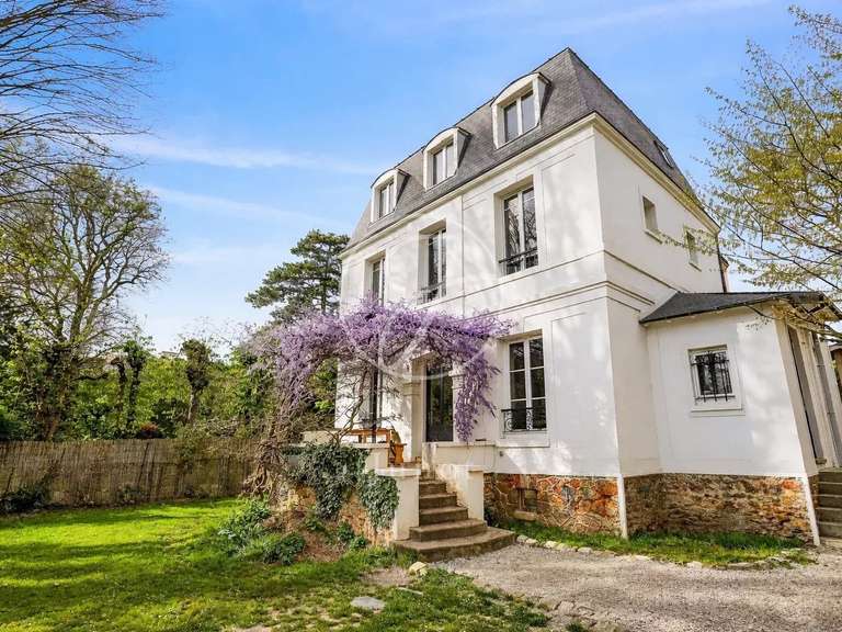 Maison Le Vésinet - 6 chambres - 200m²