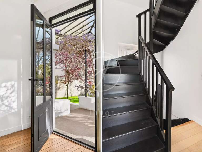 Maison Le Vésinet - 6 chambres - 200m²