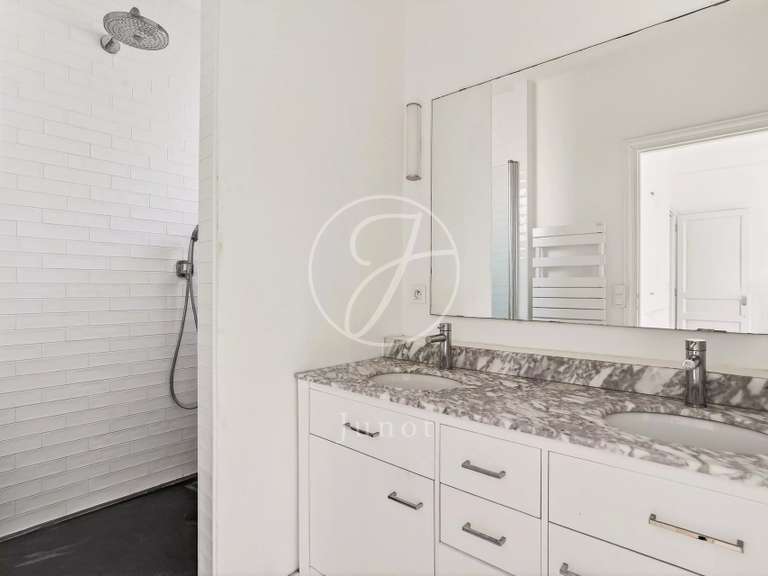 Maison Le Vésinet - 6 chambres - 200m²