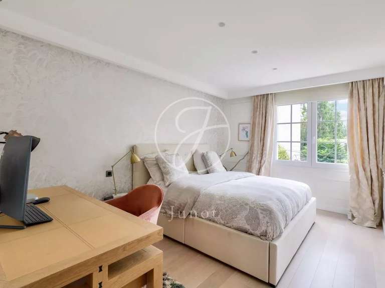 Maison Le Vésinet - 5 chambres - 276m²