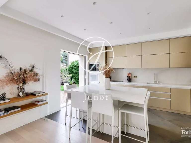 Maison Le Vésinet - 5 chambres - 276m²