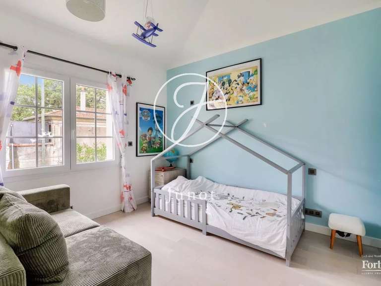 Maison Le Vésinet - 5 chambres - 276m²