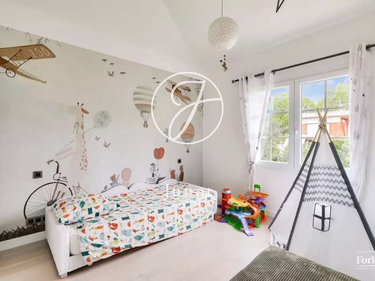 Maison Le Vésinet - 5 chambres - 276m²