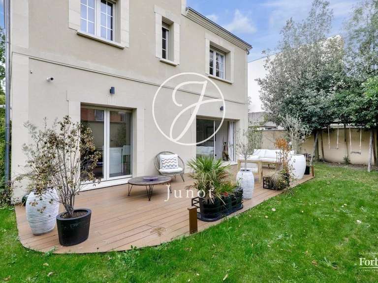 Maison Le Vésinet - 5 chambres - 276m²