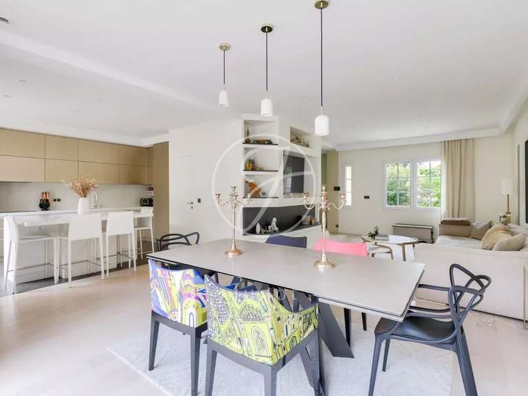 Maison Le Vésinet - 5 chambres - 276m²