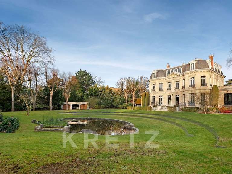 Maison Le Vésinet - 7 chambres - 700m²