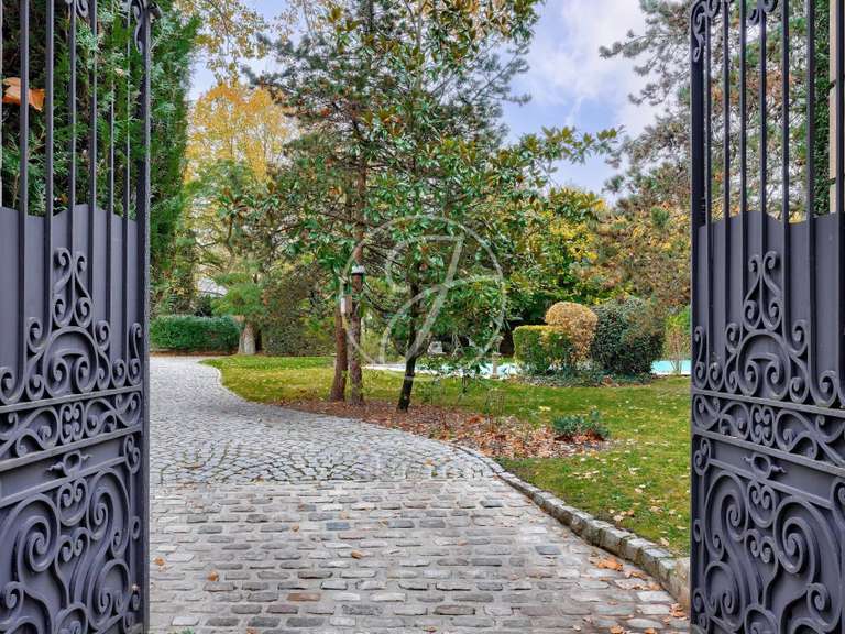 Maison Le Vésinet - 7 chambres - 478m²