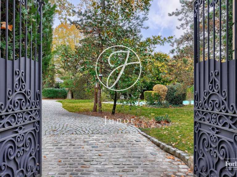 House Le Vésinet - 7 bedrooms - 478m²