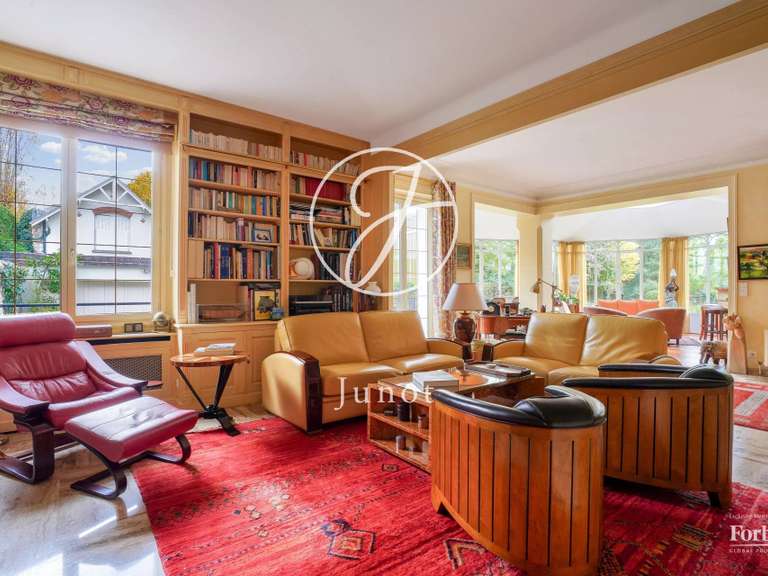 House Le Vésinet - 7 bedrooms - 478m²