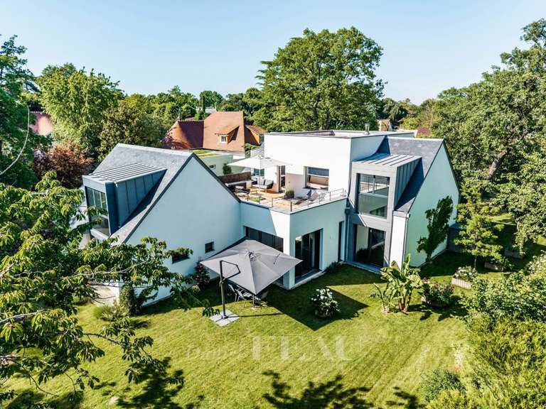 Maison Le Vésinet - 4 chambres - 261m²