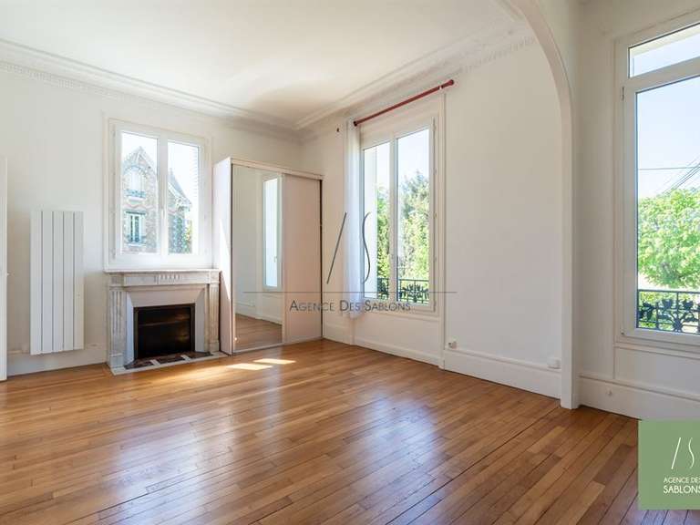 Maison Le Vésinet - 6 chambres - 300m²