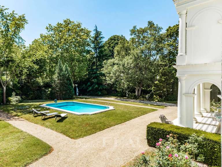 Maison Le Vésinet - 4 chambres - 600m²