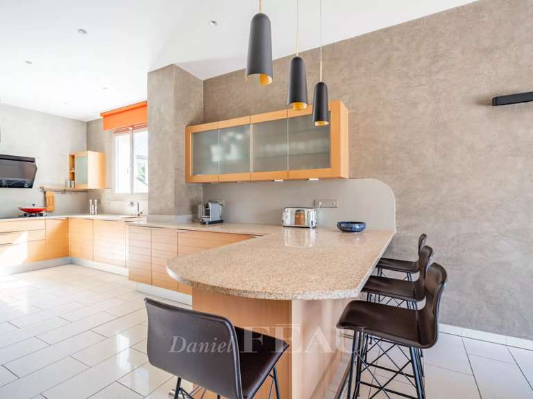 Maison Le Vésinet - 7 chambres - 400m²