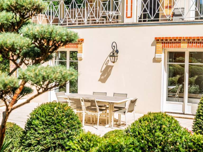 Maison Le Vésinet - 7 chambres - 400m²