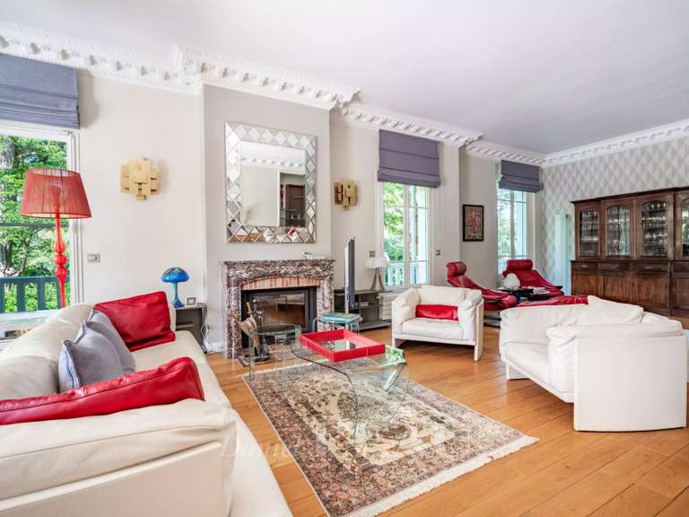 Maison Le Vésinet - 7 chambres - 400m²