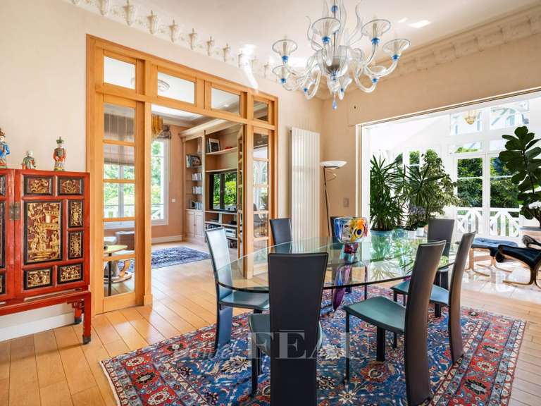 Maison Le Vésinet - 7 chambres - 400m²